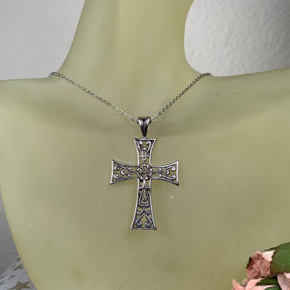 NEW Real Silver Cross Pendant + Silver Tone Chain